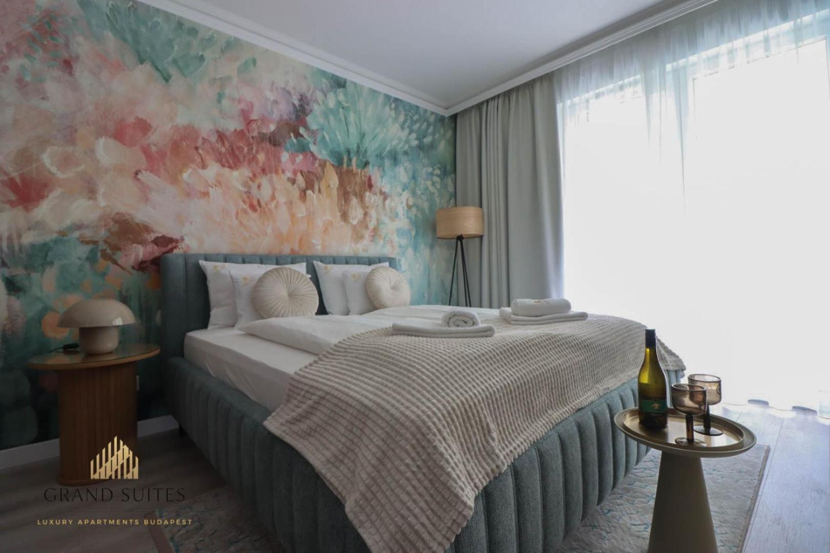 Grand Suites Promenade Budapesta Exterior foto